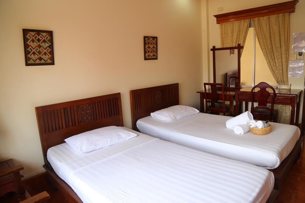 Lalco Ar Hotel Ban Nongdouang Exteriör bild