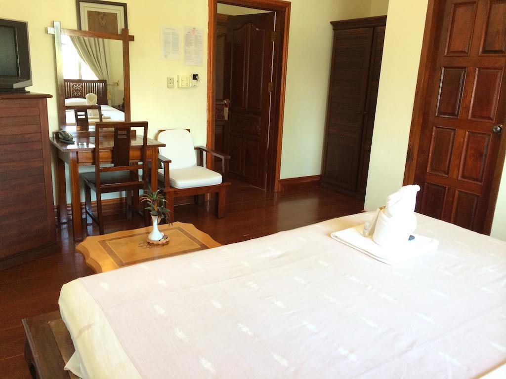 Lalco Ar Hotel Ban Nongdouang Exteriör bild