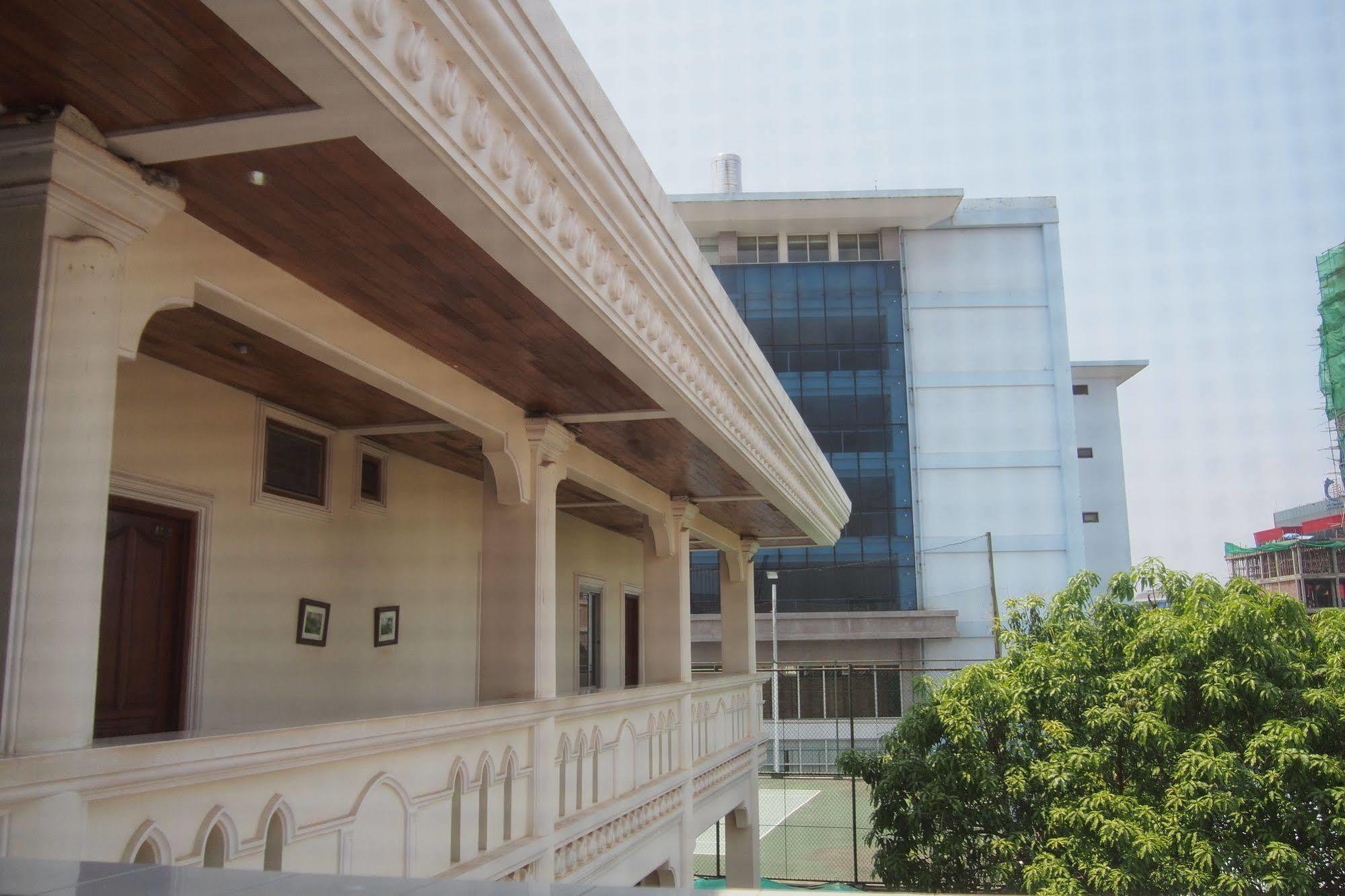 Lalco Ar Hotel Ban Nongdouang Exteriör bild